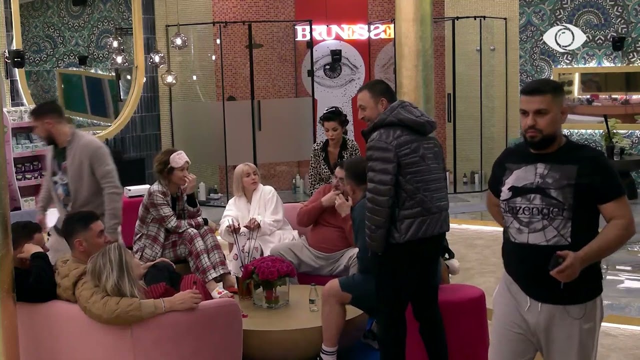 Juli-Gazit: Fik mikrofonin se do të them një sekret!