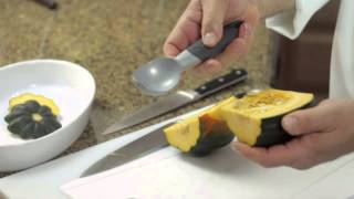 How to Easily Cut an Acorn Squash