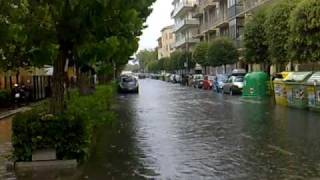 preview picture of video 'Chioggia: pioggia esagerata!!! 13.08.2010'