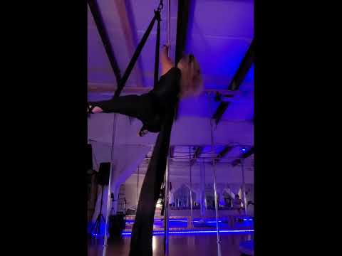 fab pole play