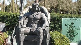 Op zoek naar het graf van Herman Brood Deel 2