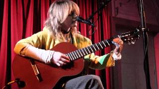 Jessica Pratt - Moon Dude (Live @ Bush Hall, London, 08/09/15)