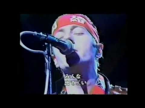 THE CLASH - LONDON CALLING (HD)