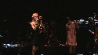 Nouvelle Vague-Guns of Brixton