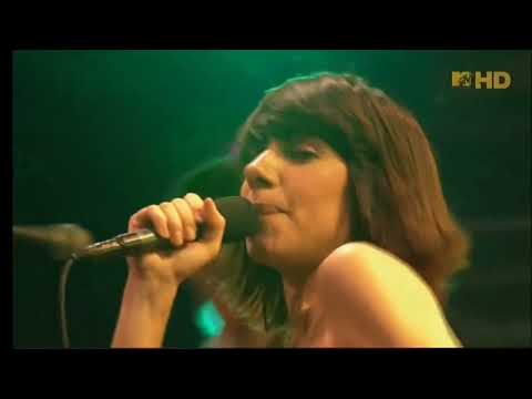 PJ HARVEY // 2004-05-24 MTV London - Big Exit FHD