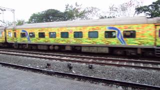 preview picture of video '12289 Mumbai Nagpur Duranto skipping Sewagram station.'