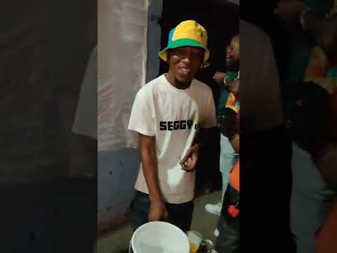 NIGHT OWL ..  SEGGY INKK DOING THE WORK IN THE STREET #NIGHTOWLVEVO #SEGGYINKK