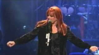 Video thumbnail of "Wynonna Judd - Simply the best"