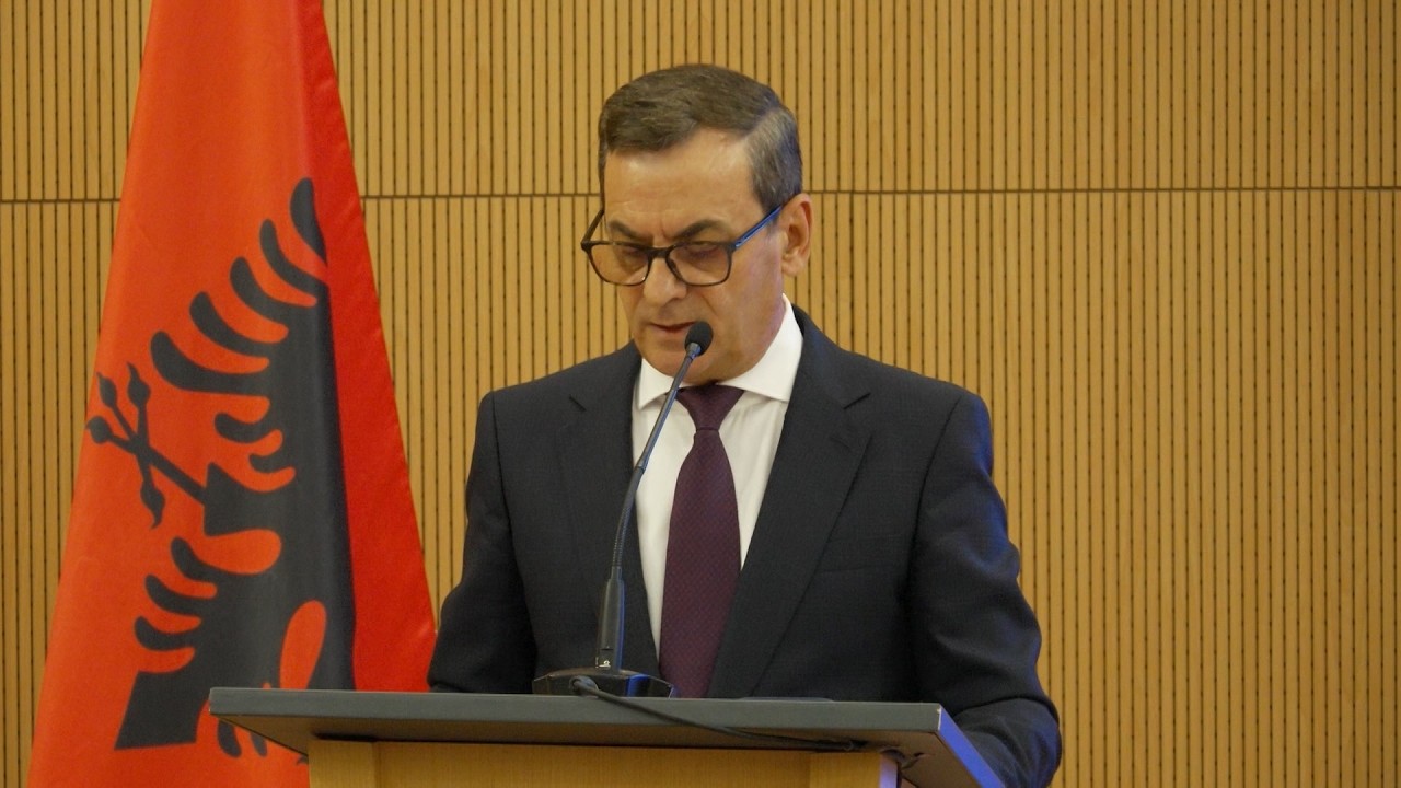 Ftesa e qeverisë për magjistratët, Sadushi: Jo tryezë për pagat, çështja në duart e Kushtetueses