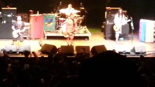 NOFX - Remnants (Live in Montreal)