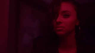 Darrein Safron - She Know - Official Music Video