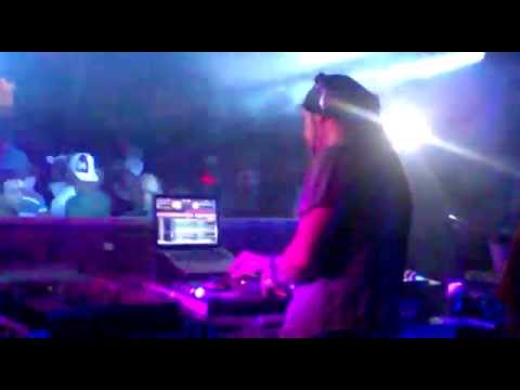 DJ Alex Hunt - Electrosaints Feat. Estela Martin - Send Me an Angel