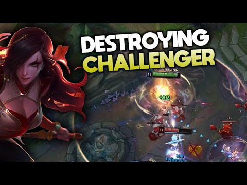 DESTROYING A CHALLENGER PLAYER WITH MY KATARINA