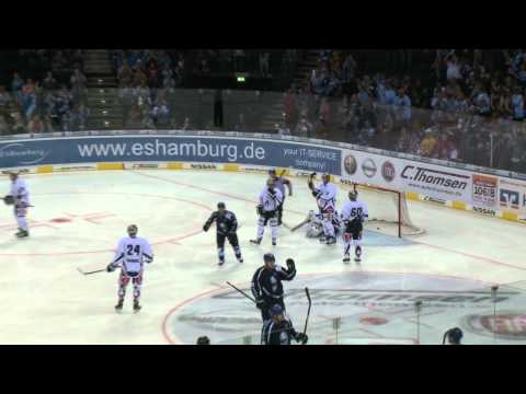 Hamburg Freezers - Eisbären Berlin