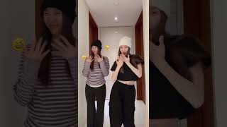 Download lagu Krystal with Jessica doing 'Beep Beep' dance challenge 🎀 #Jungsis #KrystalJung #JessicaBeepBeep mp3