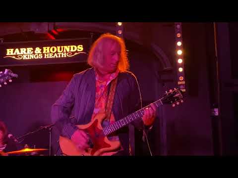 Luke Haines & Peter Buck - Sunstroke (Hare And Hounds, Birmingham 22nd February 2023)