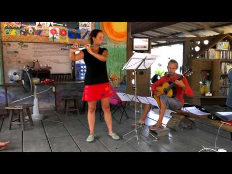 Duo Paradiso paying Macedonian songs(3)