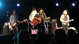 Kevn Kinney & Peter Buck - Trail of Seasons