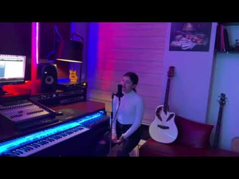 Tuana Aliu  - Rrisim jeten tone (Vace Zela  COVER  )