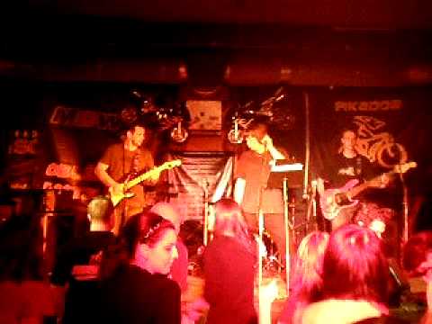 Žlutý Fijalky - Vejlet - Martys