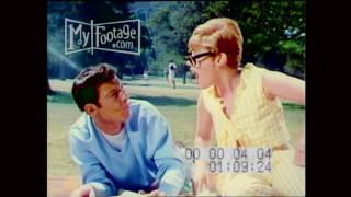1966 Wonder Boy Besotted Girl Sings to Bookworm Boyfriend