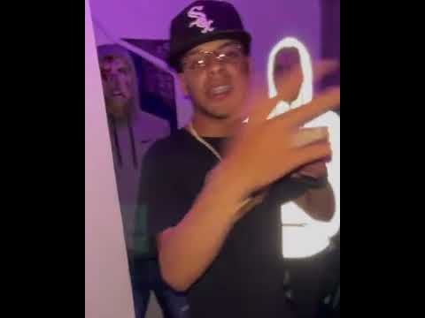 @youngvipr - LE MANDA PAL MELÓN A @_danii4y @jossgiant @little_jey_pr DESDE EL NORTE 🧭🔥⚰