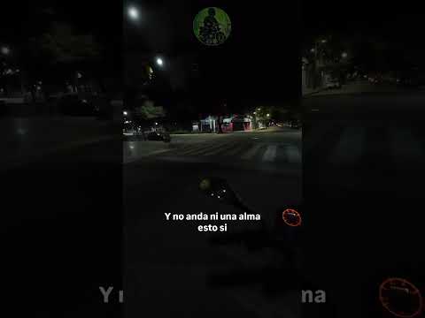 Uber noche #2 #laplata #motovlog #vlog #uber #humor #buenosaires