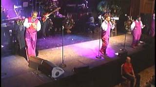 The Whispers Live In Las Vegas &quot;Keep On Lovin&#39;  Me&quot;