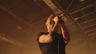 Thousand Foot Krutch - Running With Giants - Lyrics (Legendado)