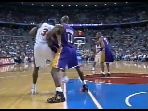 Ben Wallace Showing Out on Defense AND Offense vs. Lakers (2004 Regular Season)