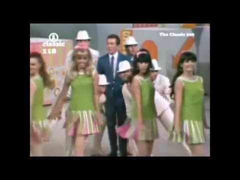 Andy Williams - Music To Watch Girls By (Mr No Hands Remix)