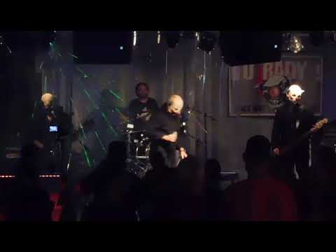 Do řady! - Do řady! For stupids...live ALFA Sokolov