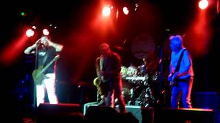 Golden Earring - The Devil Made Me Do It (live)