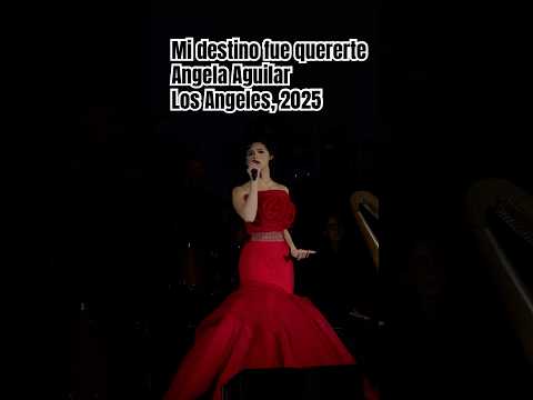 Mi destino fue quererte - Ángela Aguilar, Los Angeles 2025 (2)