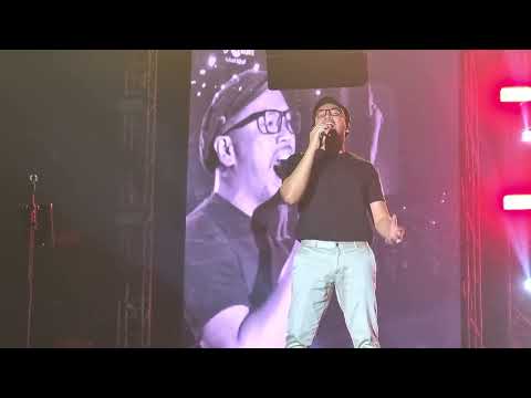 Demi Cinta & Tapi Bukan Aku - Kerispatih ft Sammy Simorangkir at Playlist Live Festival 2022 Bandung