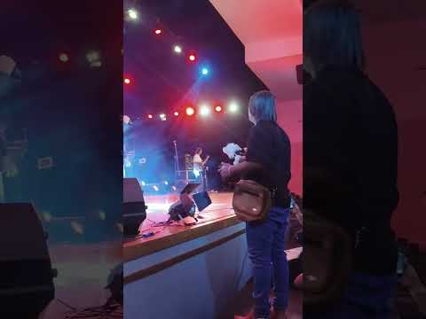 අශ්නික සිල්වාට ශිහාන් බැන්නේ ඇයි මෙතනින් බලන්න Ashnika silva shihan mihiranga full video comcert 