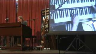 preview picture of video 'Pierre Swärd plays the amazing Hammond B3  part1 of 3'