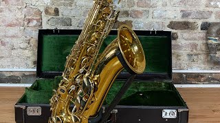 Video thumbnail for King Tenor Model 2416 (King Super 20) Tone Test! $3,350 on www.newyorksax.com by JL Woodwinds
