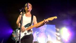 Throwing Muses "BRIGHT YELLOW GUN" (Live) | Moshcam