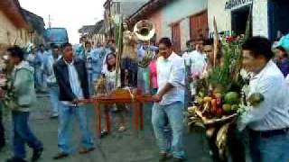 preview picture of video 'BANDA YURIRENSE/ Las guajolotas'