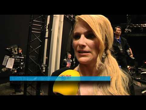 IDOL - Molly och Linni gick vidare från torsdagens kval