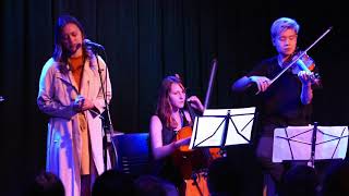 Dia Frampton Performs &quot;Lights&quot;