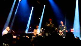 John Legend &amp; The Roots - Hard Times (Live)