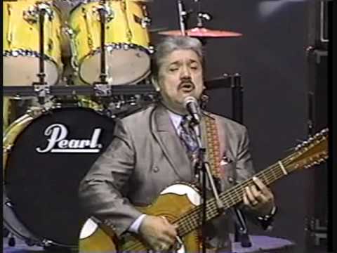 Conjunto Bernal en el Show de Johnny Canales Musica Cristiana 1994.wmv