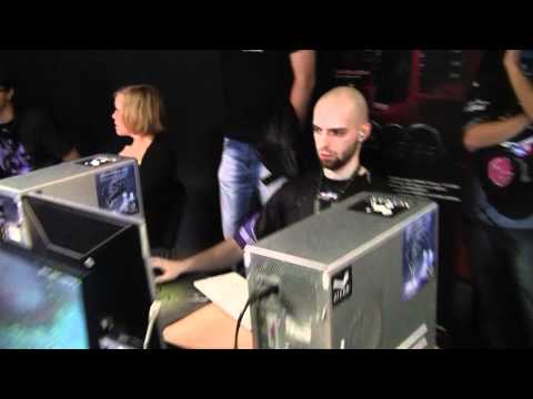 Harpner vs h34D_hUnT3R - semifinále - RightNow - ASUS NSL3 LAN #2