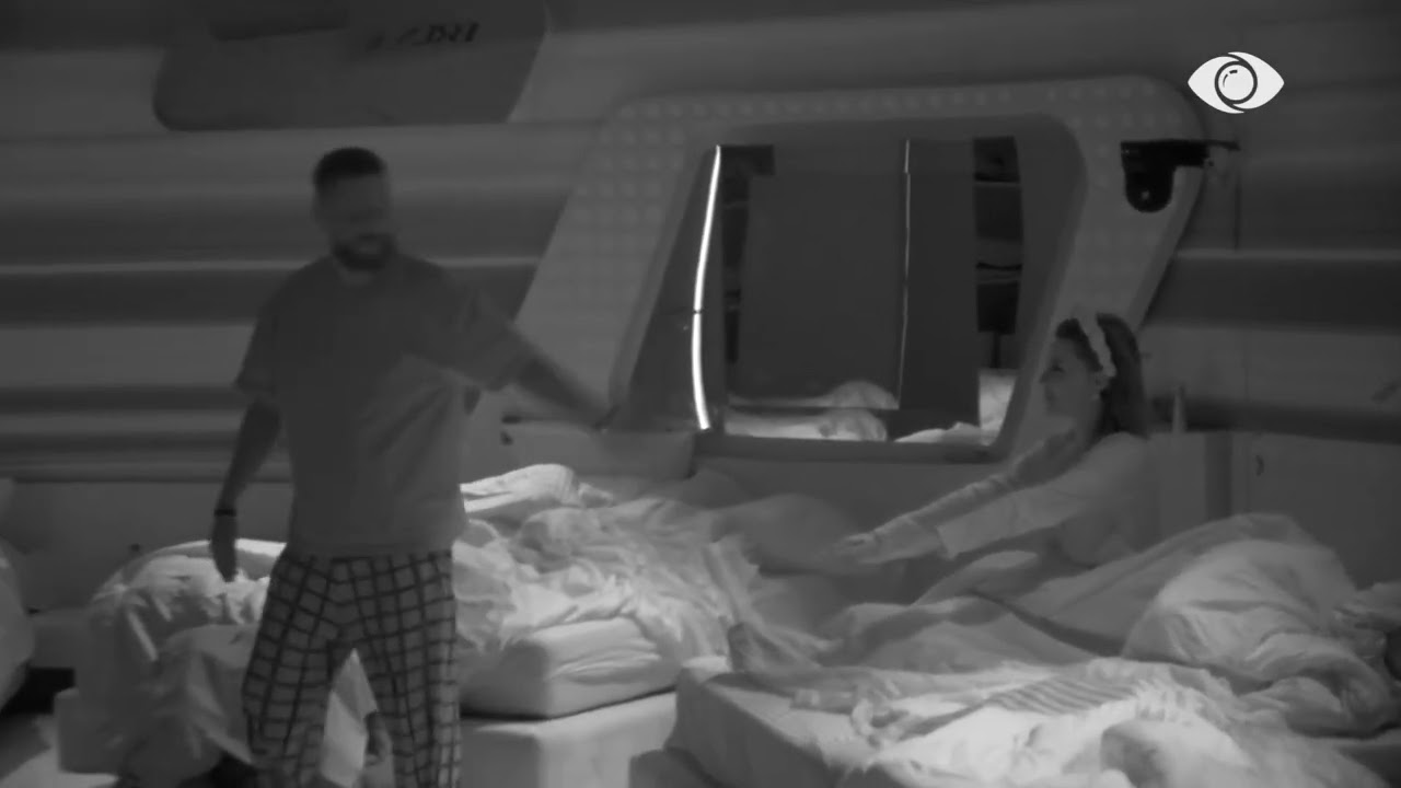 “Do t’ju vijë si fantazmë”/ Baby G hedh batuta me Mirin, Rogerti: Pse s’e puth perversin? Turp…