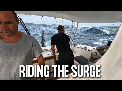 BIG SEAS, BIG DAY - Pushing Our Mini Cat Over 10 Knots