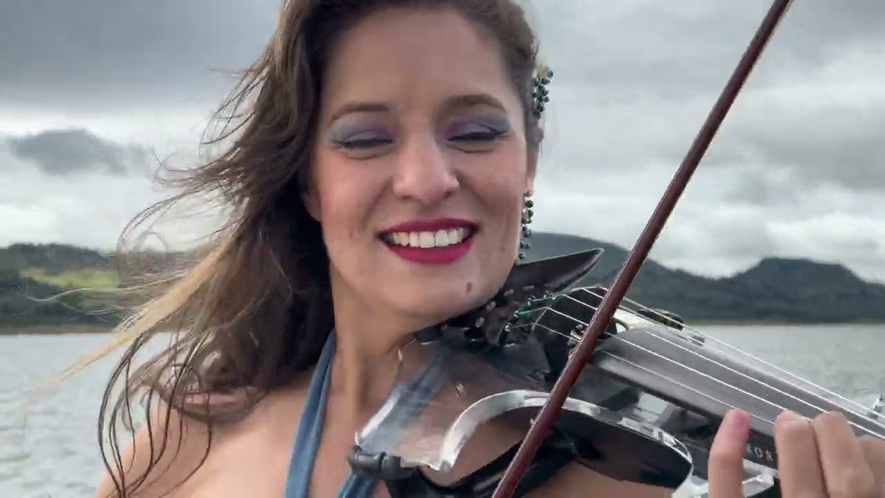 Papasito -@KarolG Electric String Trio @EliteStringsColombia