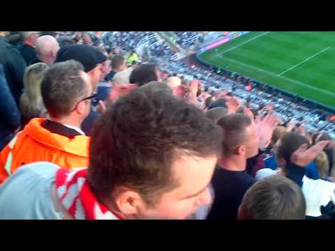 Viva Ronaldo Viva john terry Newcastle Man Utd 0-3 07/10/12