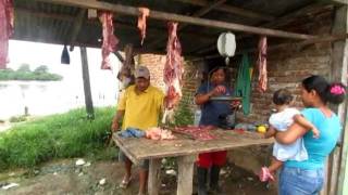 preview picture of video 'Video #1 - Ecuador Meat Market'